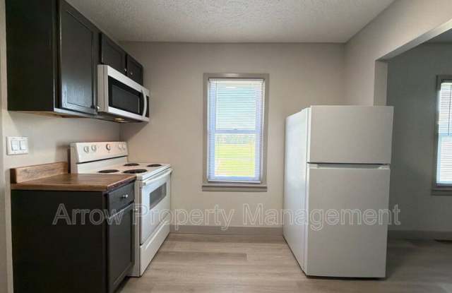 622 New Hampshire Gallery 2
