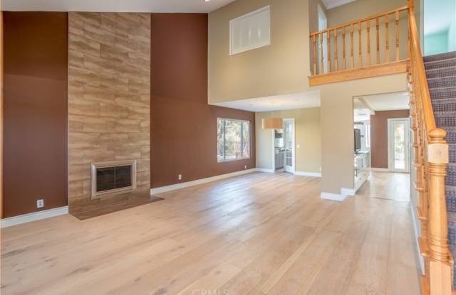 1704 Redgate Circle Gallery 3