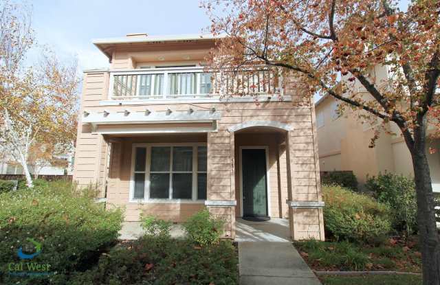 $6,595 - Gorgeous 2 Story 3 Bedroom 2.5 Bath Home steps away from Downtown Mountain View and Cal Train photos photos
