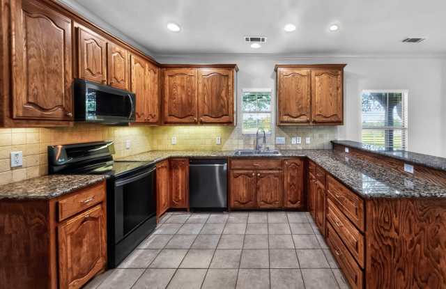 1255 Vineyard Road Gallery 4