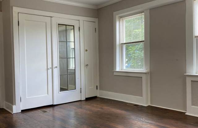 1117 S. Plymouth Avenue photos photos