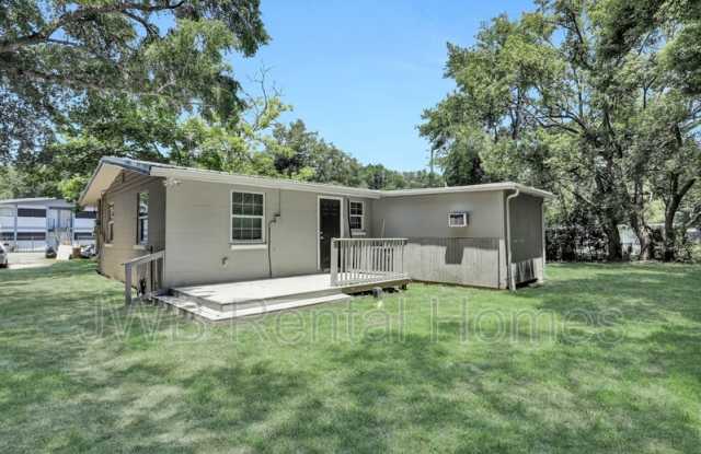 1955 Jammes Rd - 1955 Jammes Road, Jacksonville, FL 32210