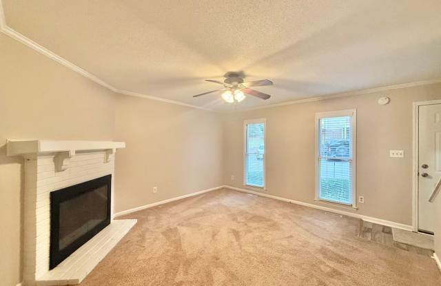 **OFFERING REFUNDABLE APPLICATION FEES & $100 MOVE IN PROMOTION** Newly Remodeled 2BD, 2.5BA North Raleigh Townhome in a Prime Location Near Interstates, North Hills, and Crabtree Valley Mall Gallery 3