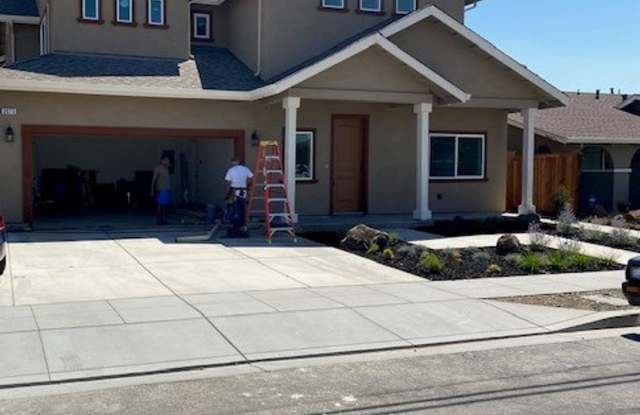 Immaculately Two Story Home Ready for Immediate Move-in! photos photos