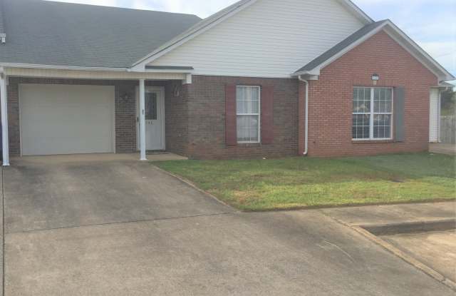 146 Sycamore Place - 146 Sycamore Place, Athens, AL 35611