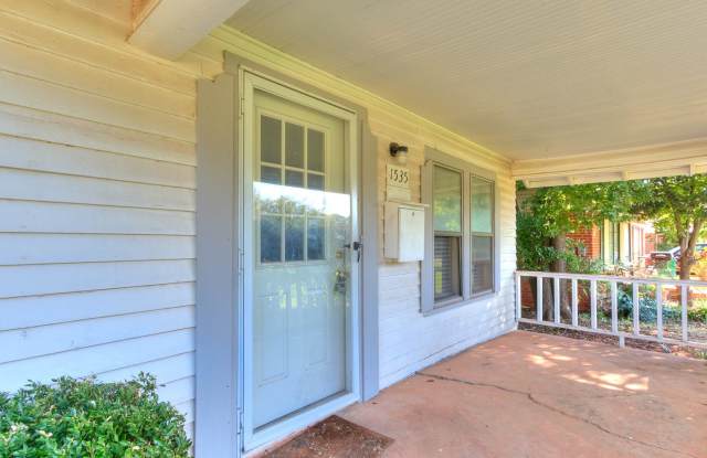 2 Bed/1 Bath in the OKC Urban Core - Refrigerator Included Gallery 3