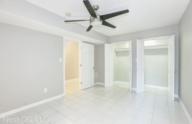 1011 S St NW Unit A Gallery 4