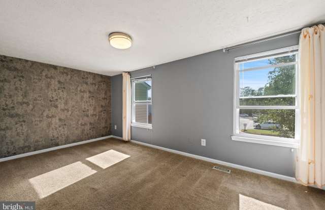 9020 SAINT STEVEN Court Gallery 2