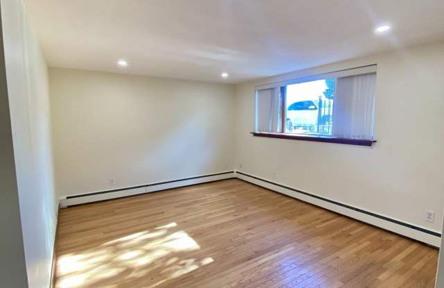 39 Loomis Street photos photos