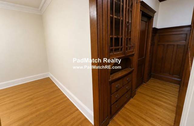 106 Strathmore Rd. Gallery 2
