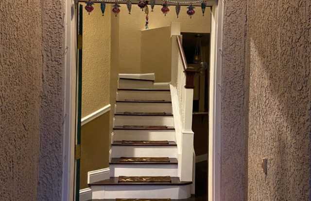 211 Mission Oak Ct - 211 Mission Oak Court, Folsom, CA 95630