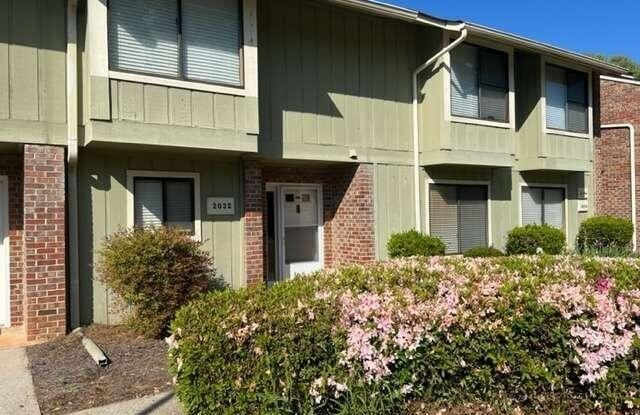 2032 Powers Ferry Trace SE photos photos 2032 Powers Ferry Trace SE photos photos