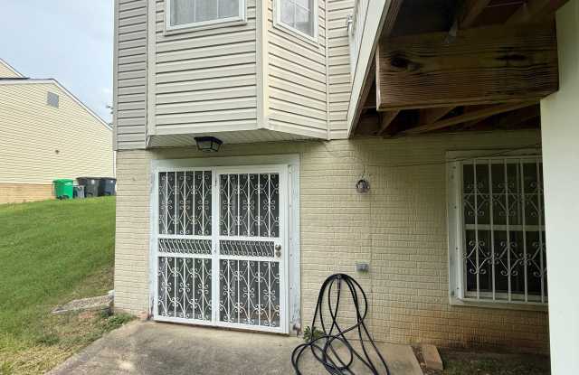 4203 DANVILLE Drive Gallery 2