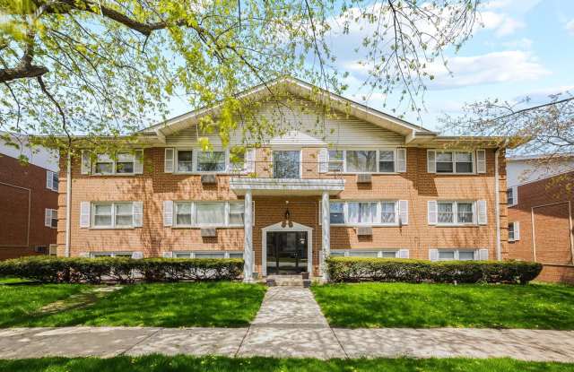 8440 W 95th Street - 8440 West 95th Street, Hickory Hills, IL 60457