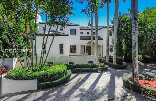 184 Paloma Drive Gallery 2