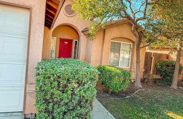 House for Rent on 2815 Flint Hills Drive Gallery 3