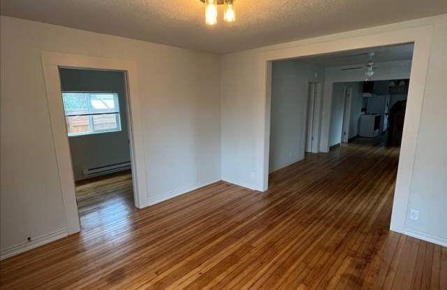 Charming home in Edison District Gallery 4
