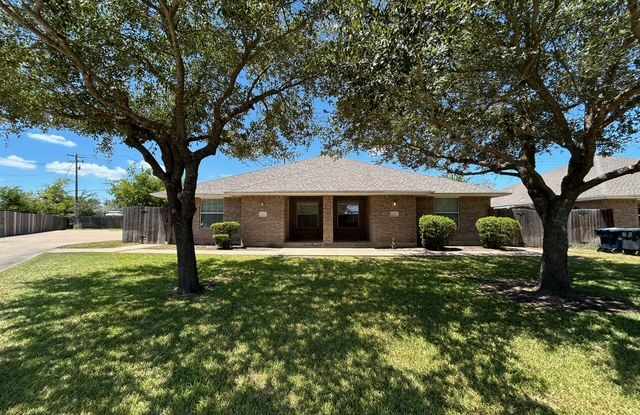 3740 Oldenburg Lane Gallery 1