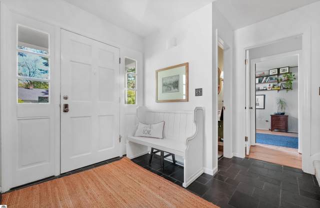 1310 Peninsula Court Gallery 4