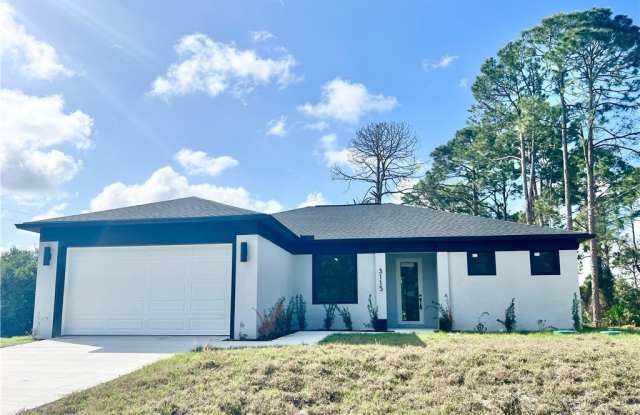 3115 69th Street W photos photos