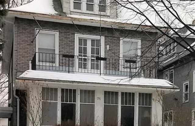 79 Sterling Avenue Gallery 2