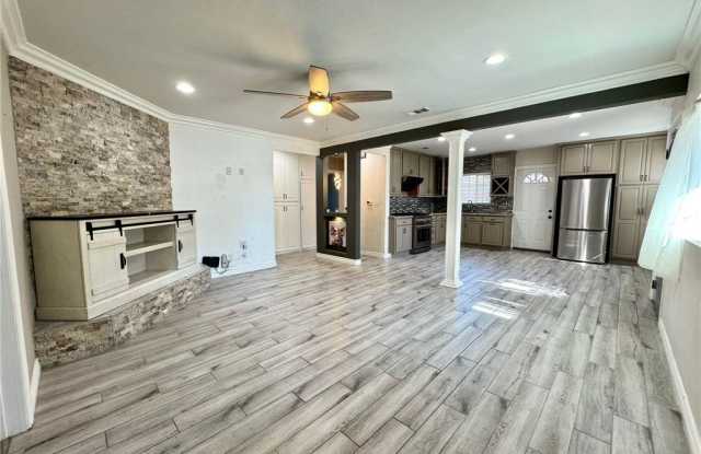 165 N Pasadena Avenue photos photos