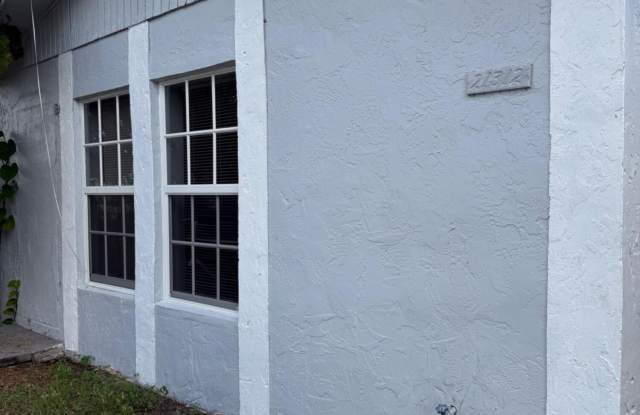 21312 NW 40th Circle Court Gallery 1