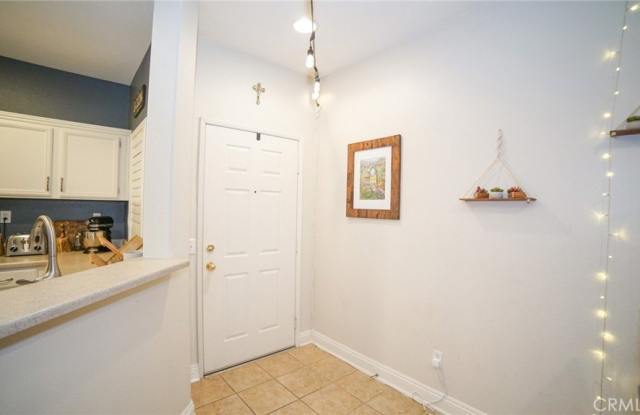 26490 Arboretum Way Gallery 4