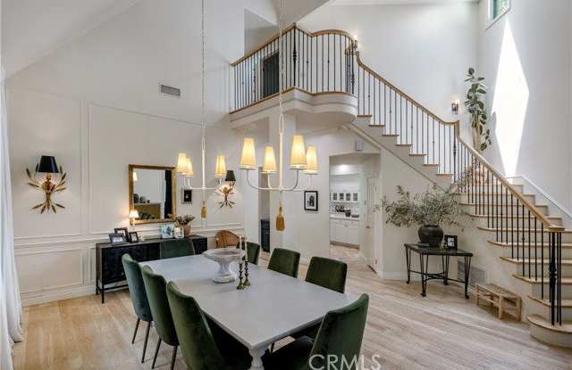 4223 Gentry Avenue Gallery 4
