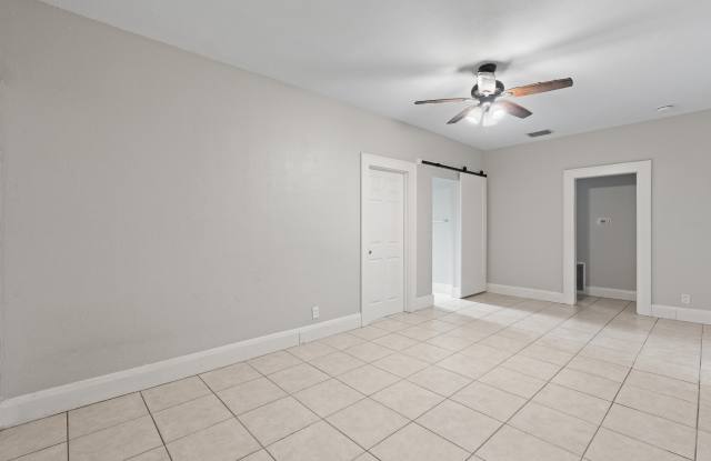 1718 4th Avenue East Gallery 2