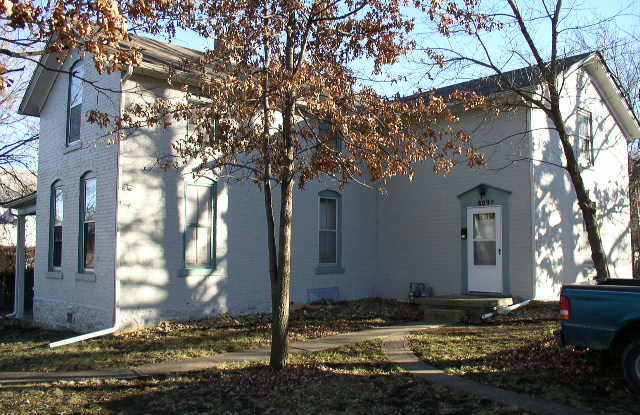 809 West 6th Street - 809 West 6th Street, Lawrence, KS 66044