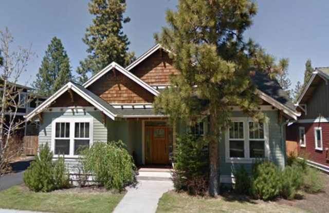 Picturesque 3 Bed/2 Bath Craftsman in Northwest Bend! 2564 NW Shields photos photos Picturesque 3 Bed/2 Bath Craftsman in Northwest Bend! 2564 NW Shields photos photos