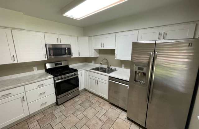 Beautiful 2 bed in Clearfield! photos photos