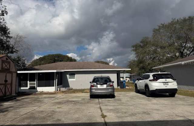 1916 VERANO Drive Gallery 1