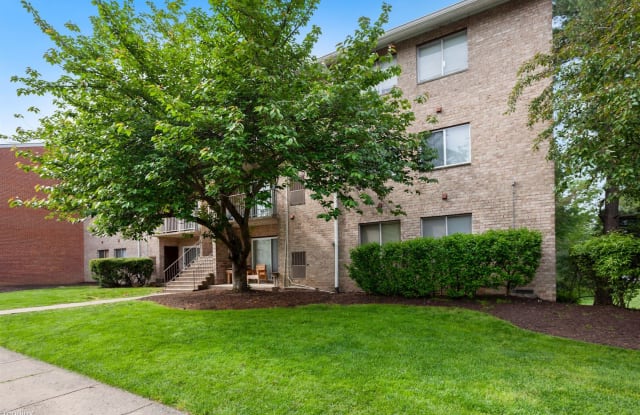 7997 Audubon Ave Apt 303 - 7997 Audubon Avenue, Hybla Valley, VA 22306