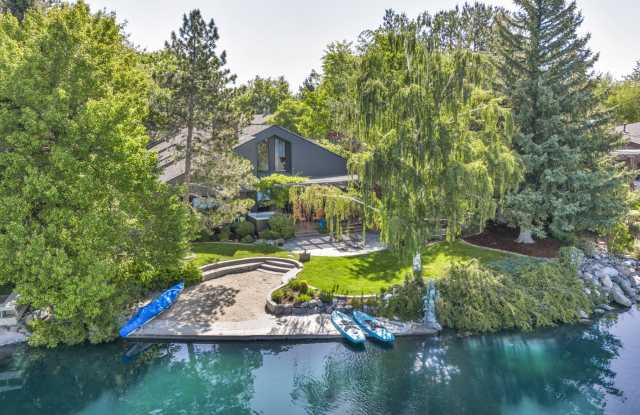 2625 Spinnaker Drive photos photos