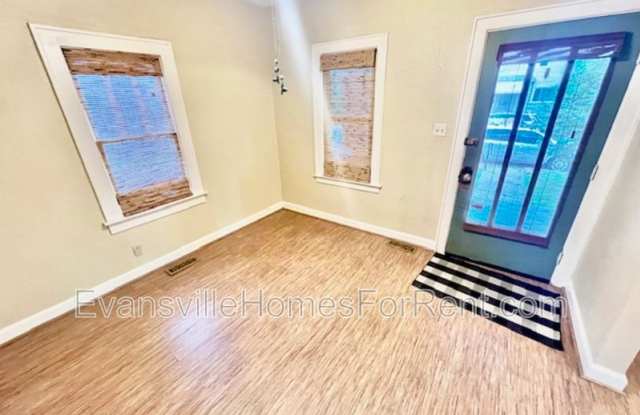 732 South Englewood Avenue Gallery 2