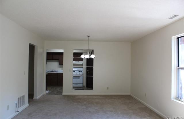 4547 Chestnut Ridge Road Gallery 4