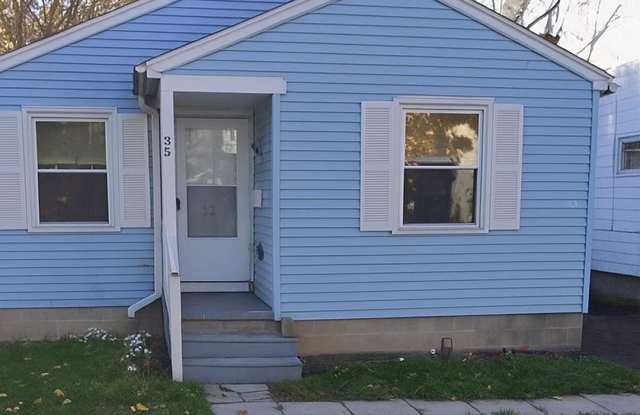 Charming 3-Bed / 1-Bath Single Family Home for Rent - 35 Aurora Street, Rochester, NY photos photos