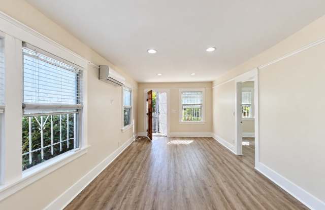 1051 N. Curson Apartments Gallery 1