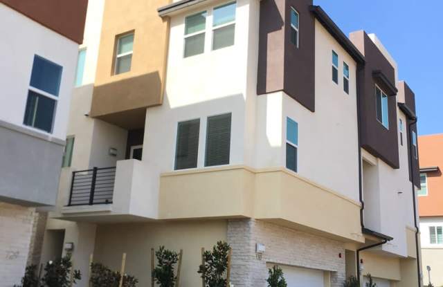 Beautiful 2 Bedroom Contemporary Style Townhome for Lease in Brea with Attached 2-Car Garage photos photos