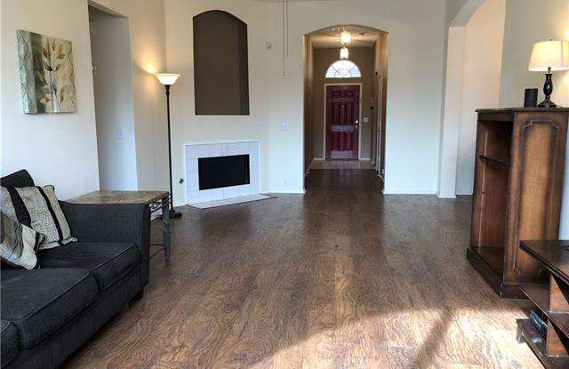 738 River Oak Way Gallery 3