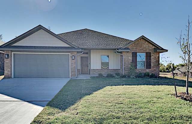 Very nice 4 Bedroom 2 Bath Home located in Putnam City Schools photos photos