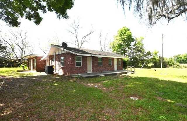 11165 US HIGHWAY 98 - 11165 U.S. 98, Pasco County, FL 33525