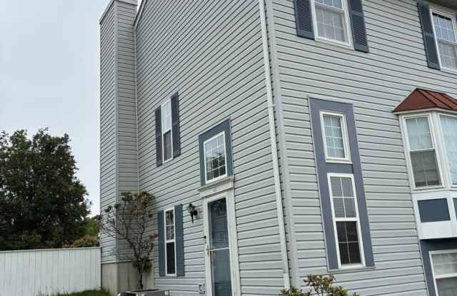 421 SPALDING CT Gallery 2