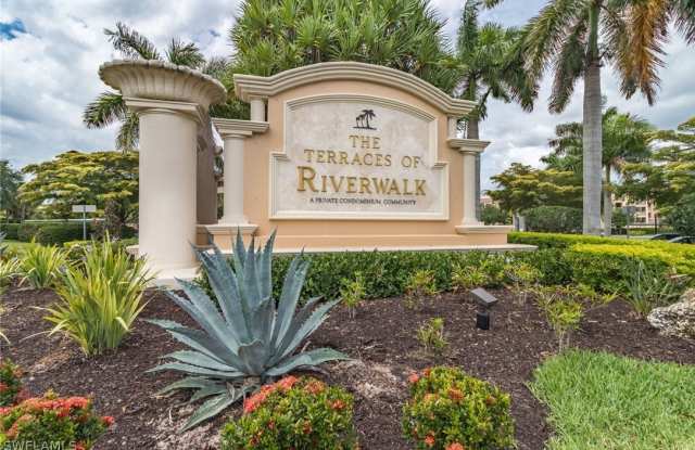 8270 Pathfinder Loop - 8270 Pathfinder Loop, Whiskey Creek, FL 33919