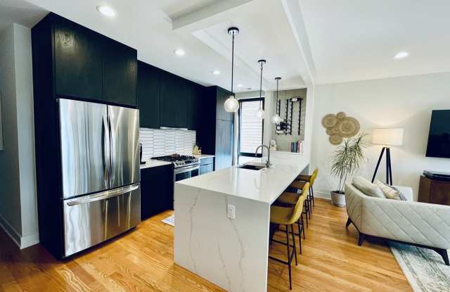 3644 W Belmont Avenue Gallery 4