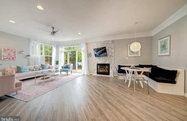 22866 LIVINGSTON TERRACE Gallery 4