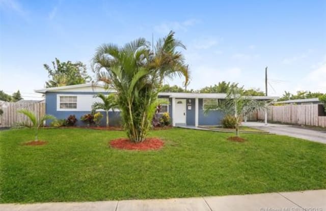 1070 Northwest 44th Street - 1070 W Prospect Rd, Oakland Park, FL 33309