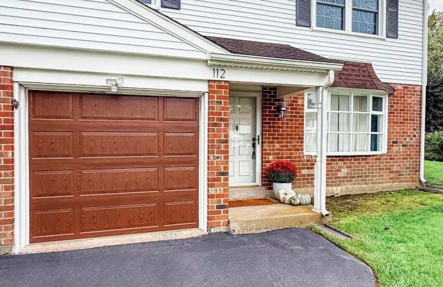 112 LLANDOVERY Drive photos photos